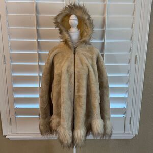 Vintage 60s 70s Faux Fur Hooded Cape One Size Made In USA Boho Cottagecore Glam